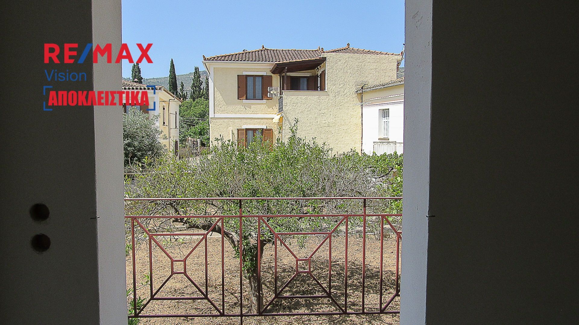 1078091 – 17 Μονοκατοικία 272 τ.μ., Προς πώληση, Γαλαξίδι, Κέντρο - 17