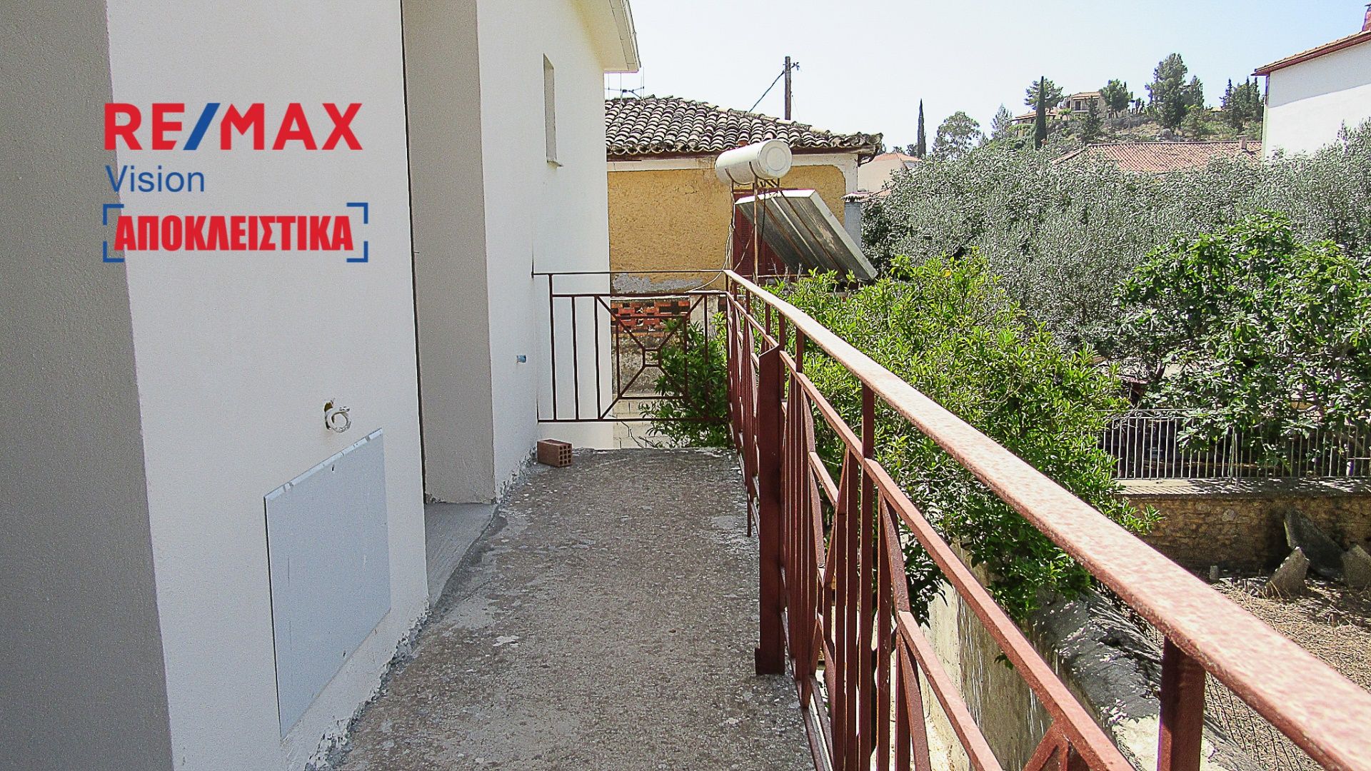 1078091 – 18 Μονοκατοικία 272 τ.μ., Προς πώληση, Γαλαξίδι, Κέντρο - 18
