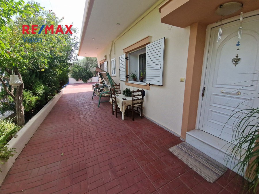 1101511 – Μονοκατοικία Προς Πώληση, Ρίο, 217 τ.μ., €230.000 - 1