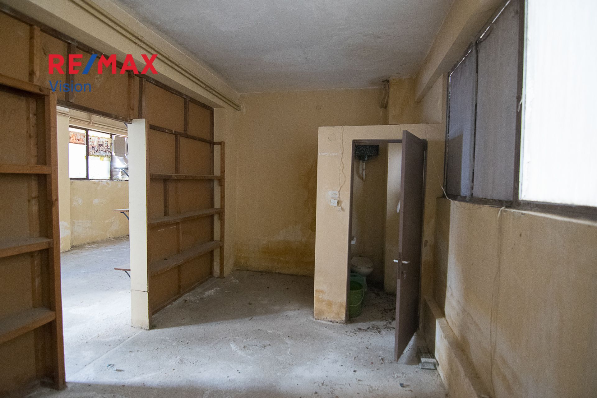1116000 – 9 Αποθήκη 58 τ.μ., Προς πώληση, Πάτρα, Σκαγιοπούλειο - 9