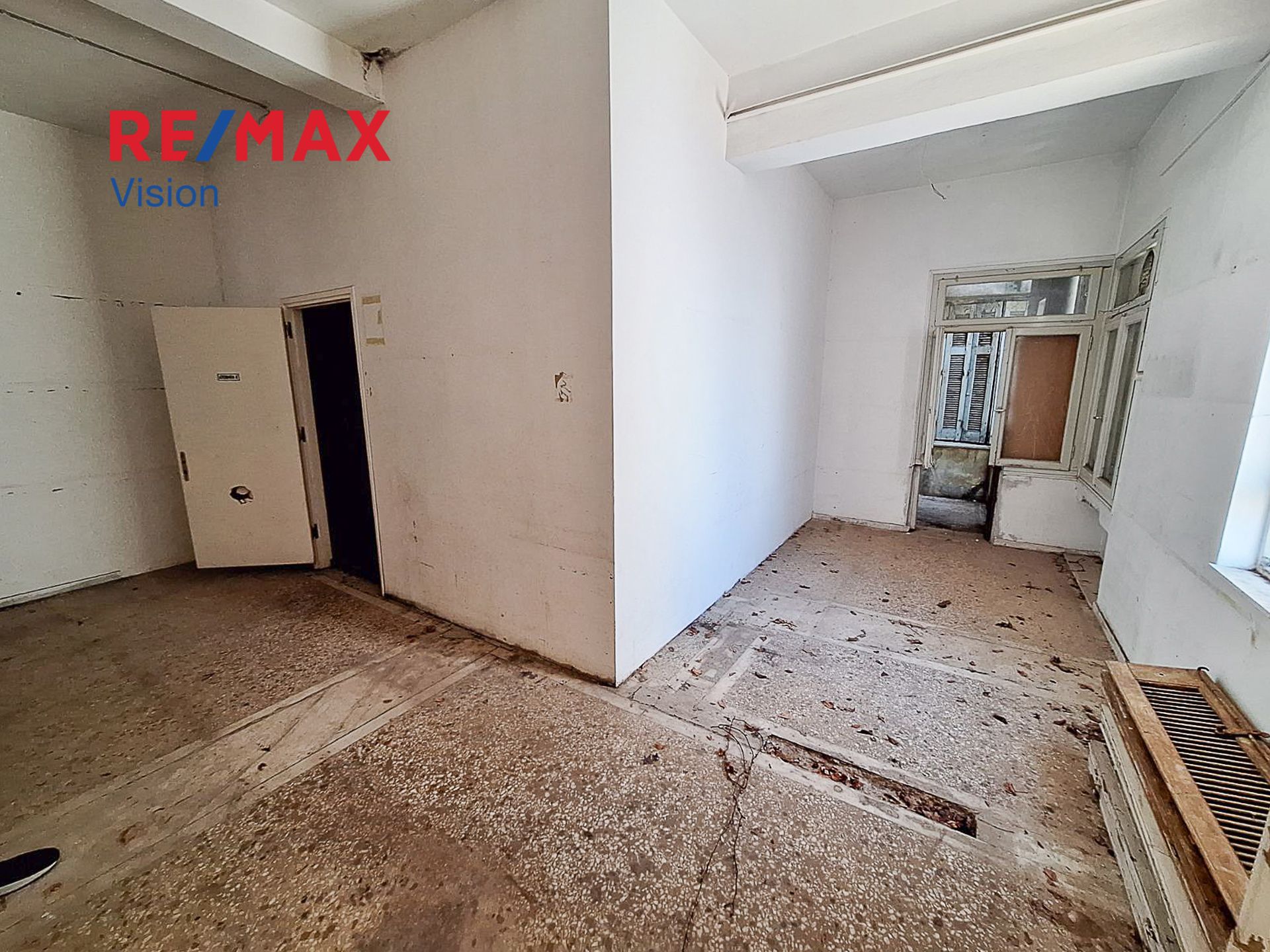 1223566 – 3 Διαμέρισμα 200 τ.μ., Προς πώληση, Πάτρα, Πάτρα – Κέντρο - 3