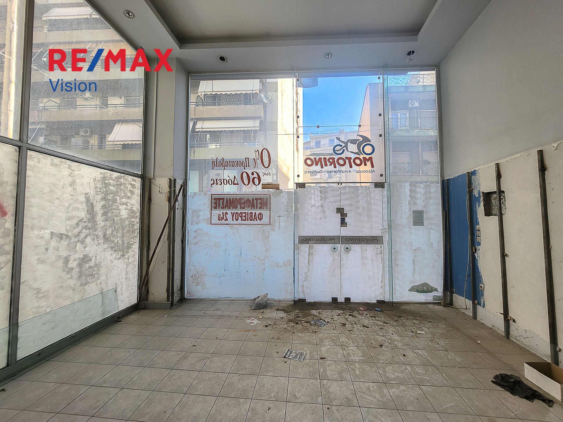 1443765 – 1 Κατάστημα 190 τ.μ., Προς ενοικίαση, Πάτρα - 1