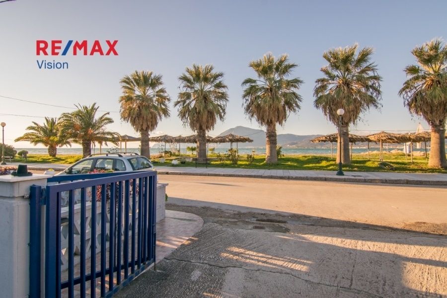 Κτίριο Επαγγελματικών Χώρων 250 τ.μ., Προς πώληση, Ρίο - 2