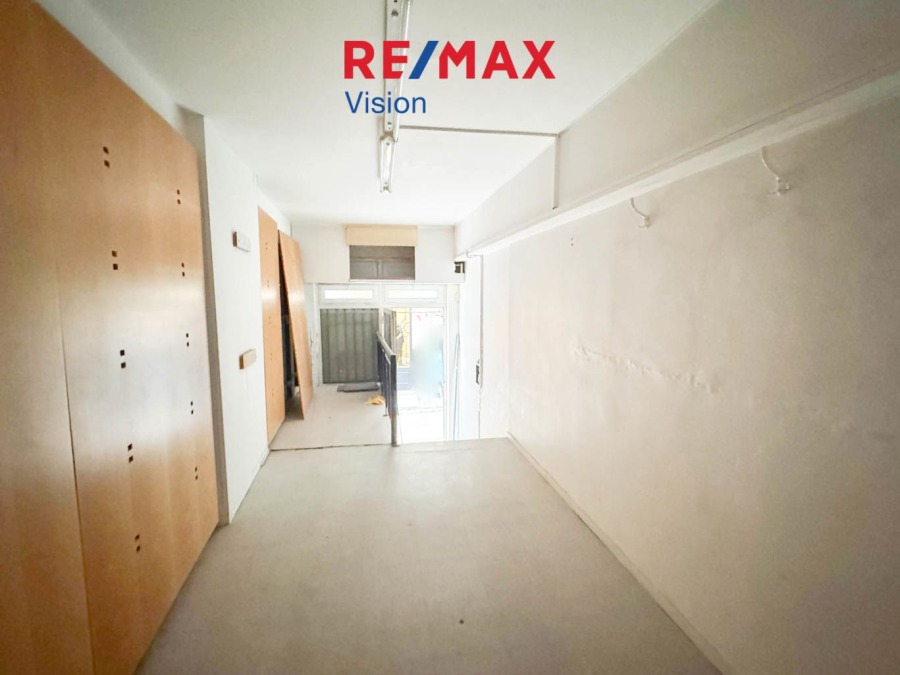Shop 40 m², For rent, Patra, Patra Centre - 2