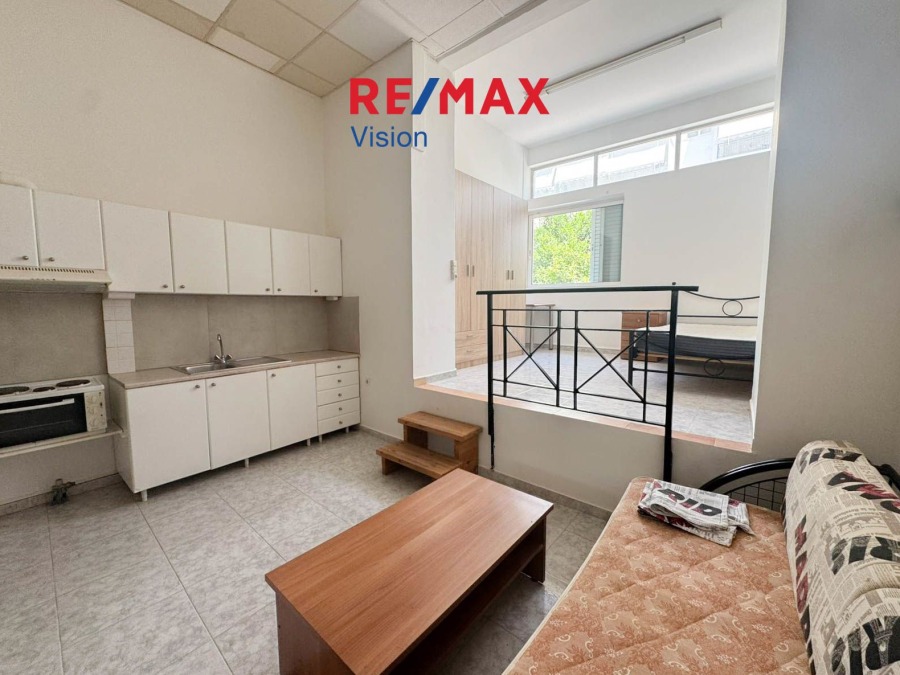 Studio/Γκαρσονιέρα 38 τ.μ., Προς ενοικίαση, Πάτρα, Αγία Σοφία - 2