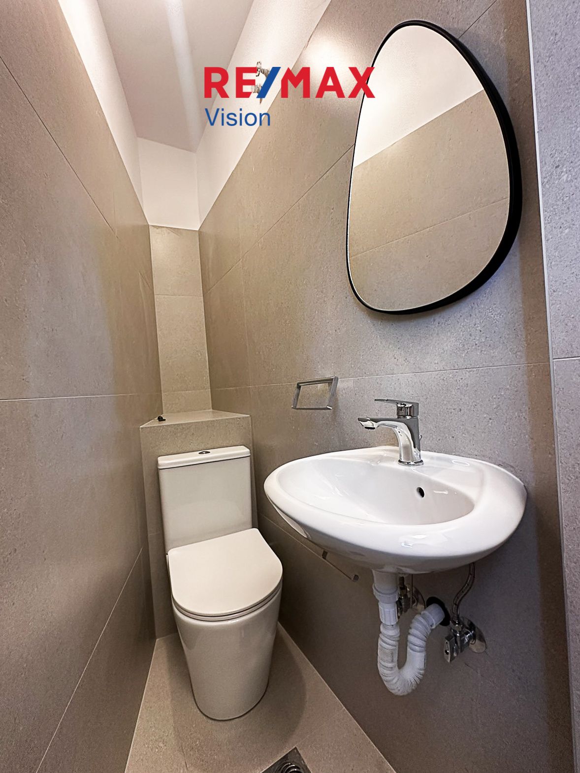 1810235 – 14 Apartment 47 m², For sale, Patra - 14
