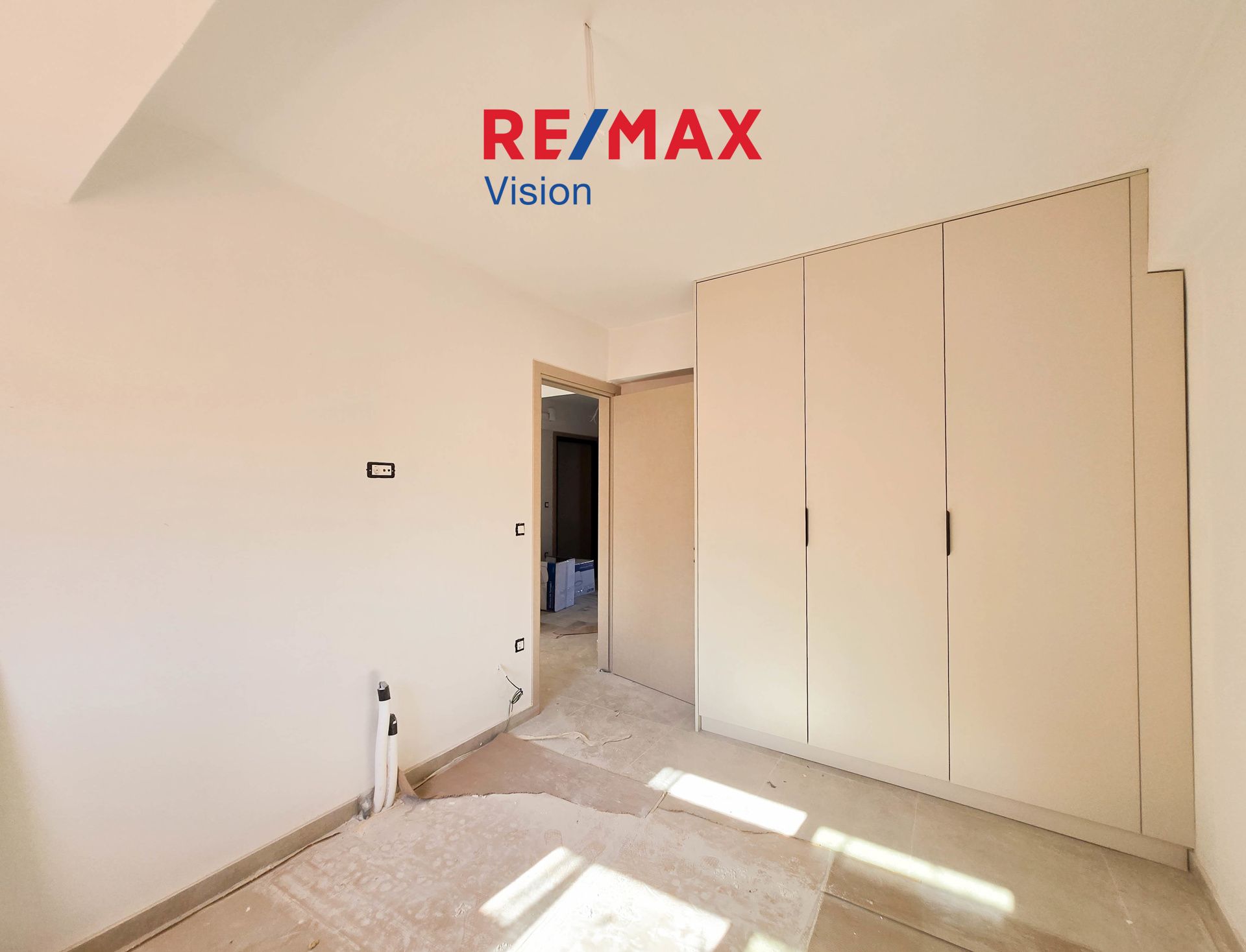 1828238 – 17 Apartment 80 m², For sale, Patra, Agia Sofia - 17