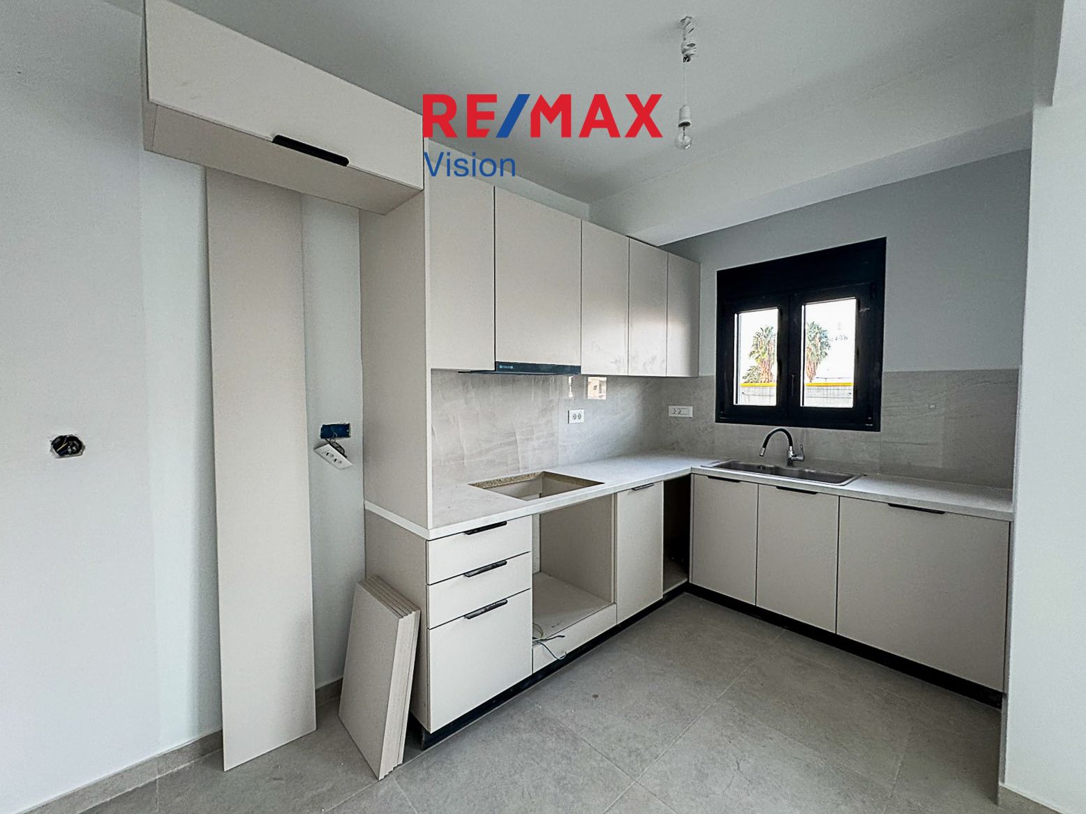 1828238 – 5 Apartment 80 m², For sale, Patra, Agia Sofia - 5