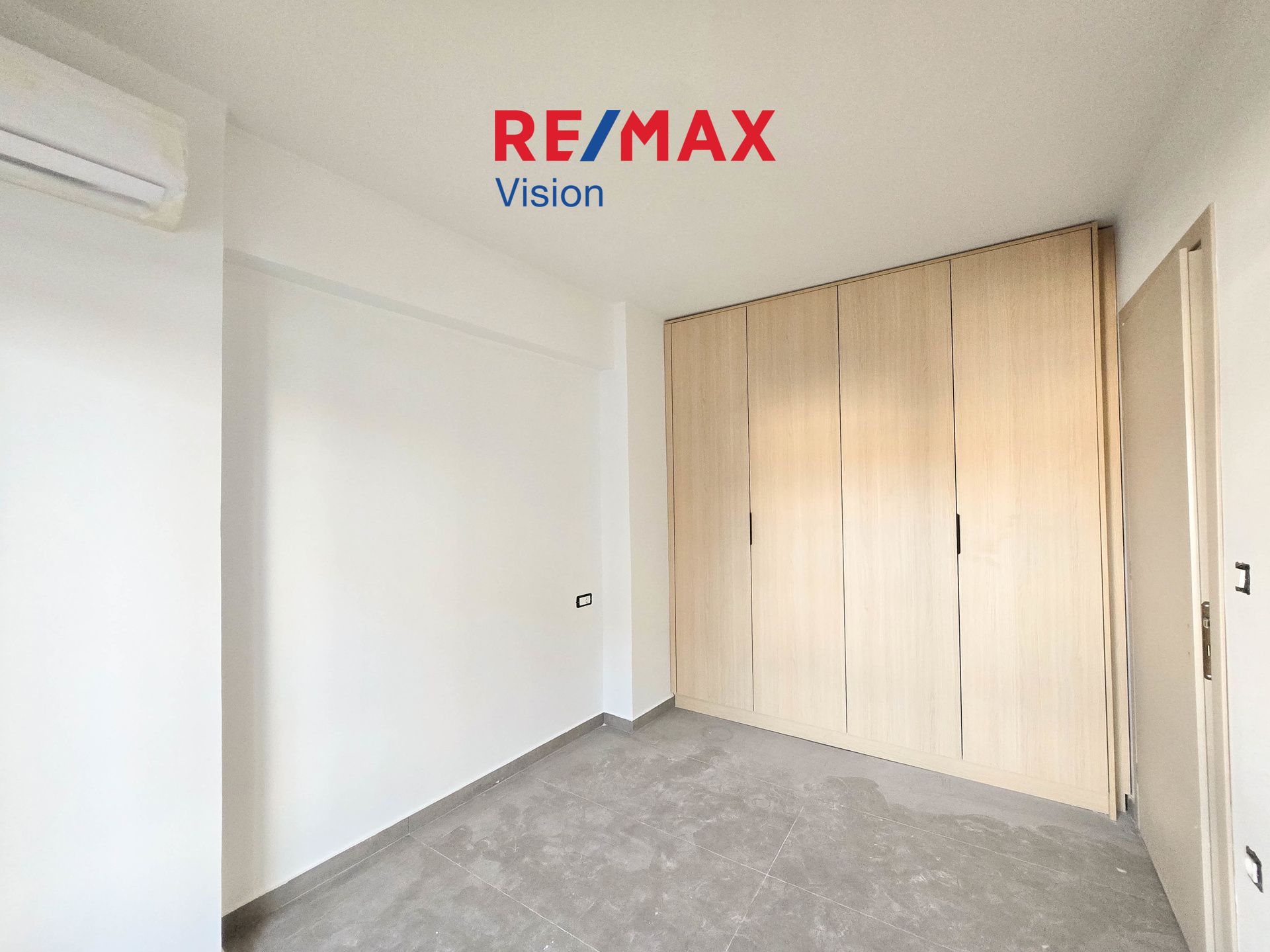 1828272 – 12 Apartment 37 m², For sale, Patra, Agia Sofia - 12