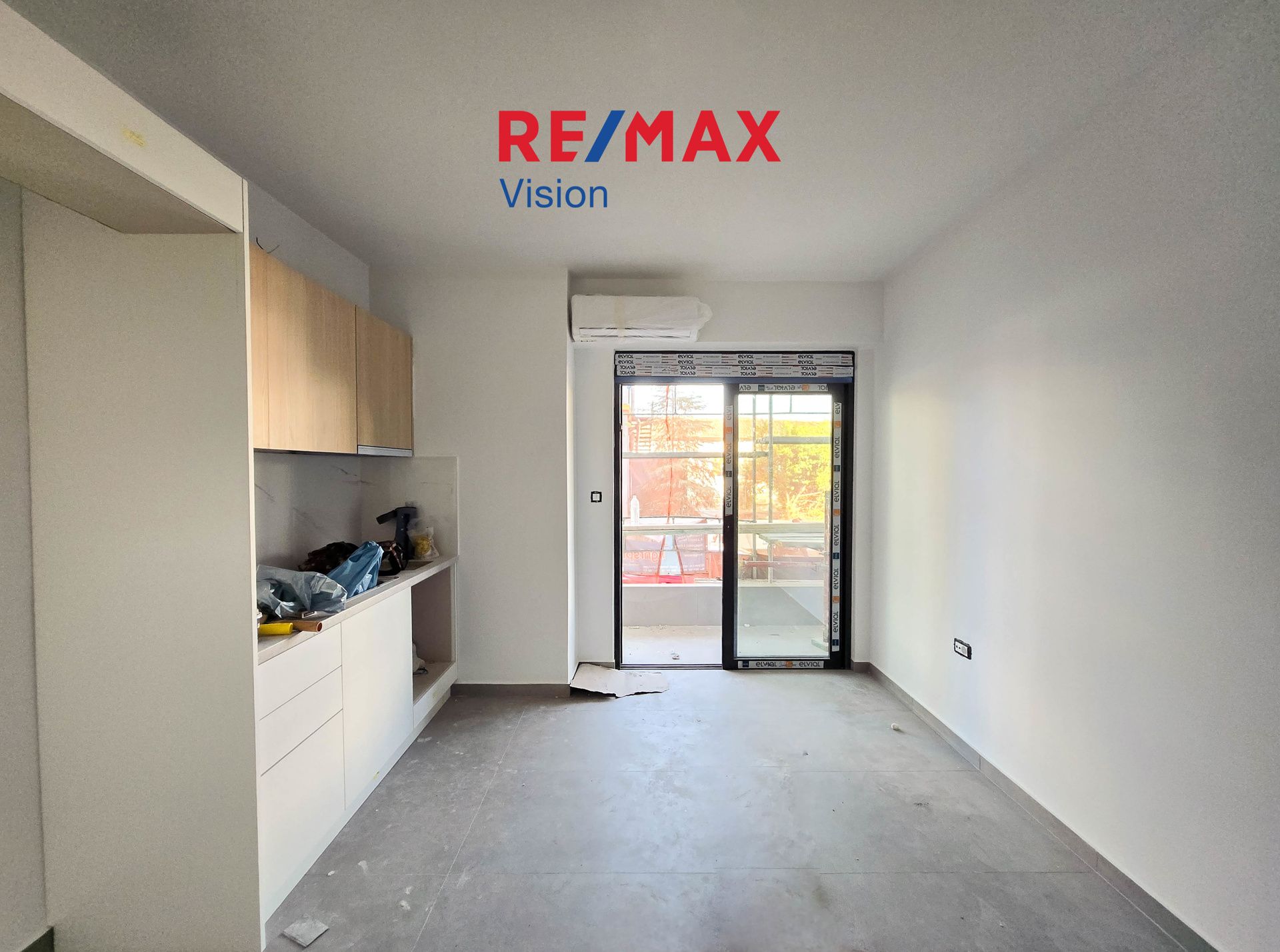 1828272 – 3 Apartment 37 m², For sale, Patra, Agia Sofia - 3