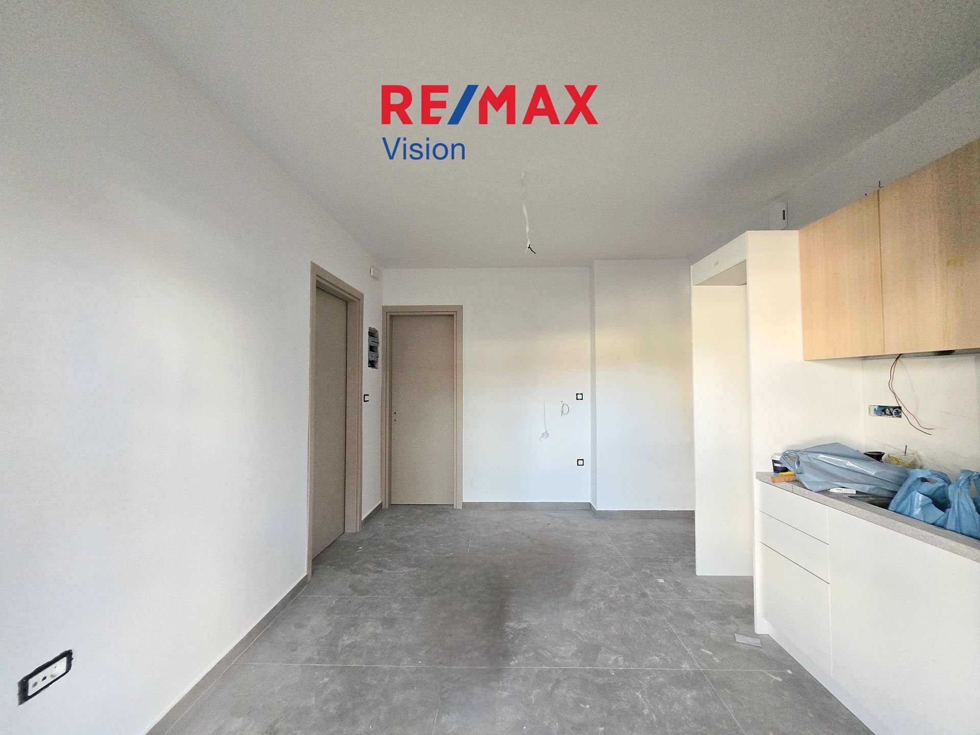 1828272 – 8 Apartment 37 m², For sale, Patra, Agia Sofia - 8
