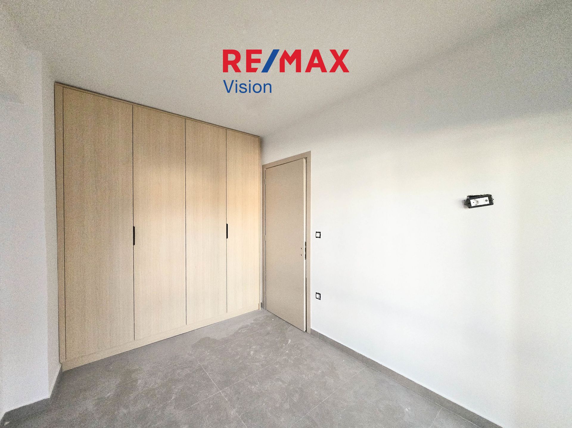 1828281 – 11 Apartment 36 m², For sale, Patra, Agia Sofia - 11