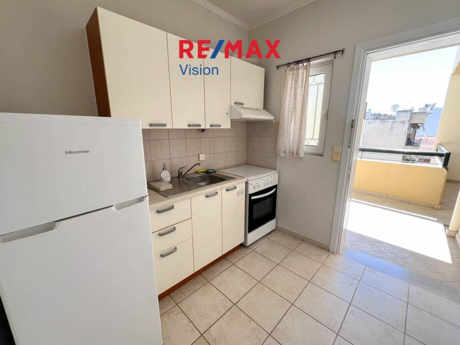 Studio/Γκαρσονιέρα 29 τ.μ., Προς ενοικίαση, Πάτρα, Αγία Σοφία - 2