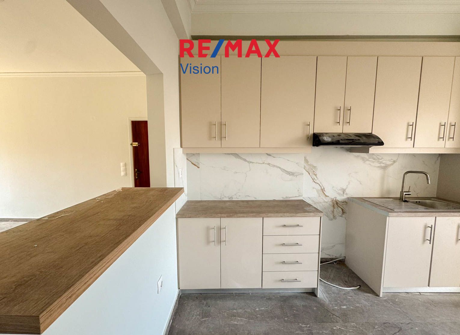 1861526 – 3 Apartment 90 m², For rent, Patra, Agios Andreas - 3
