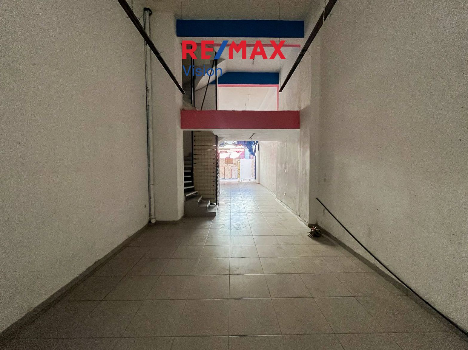 2100661 – 8 Κατάστημα 296 τ.μ., Προς ενοικίαση, Πάτρα - 8
