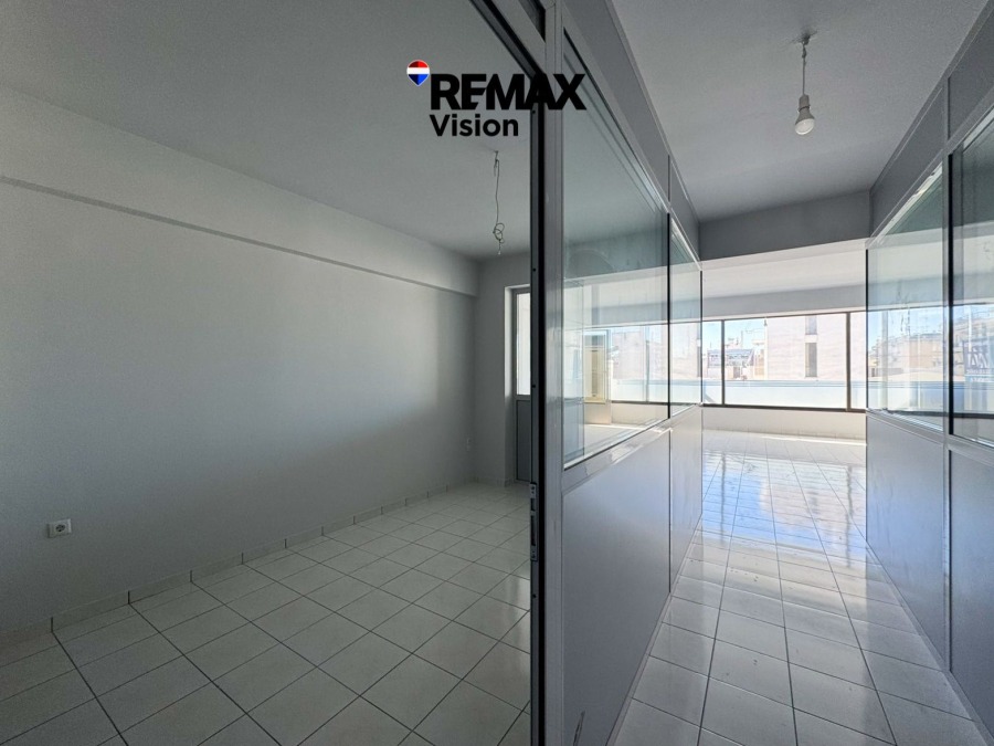 2273362 – Γραφείο Προς Ενοικίαση, Πάτρα, 138 τ.μ., €1.000 - 17