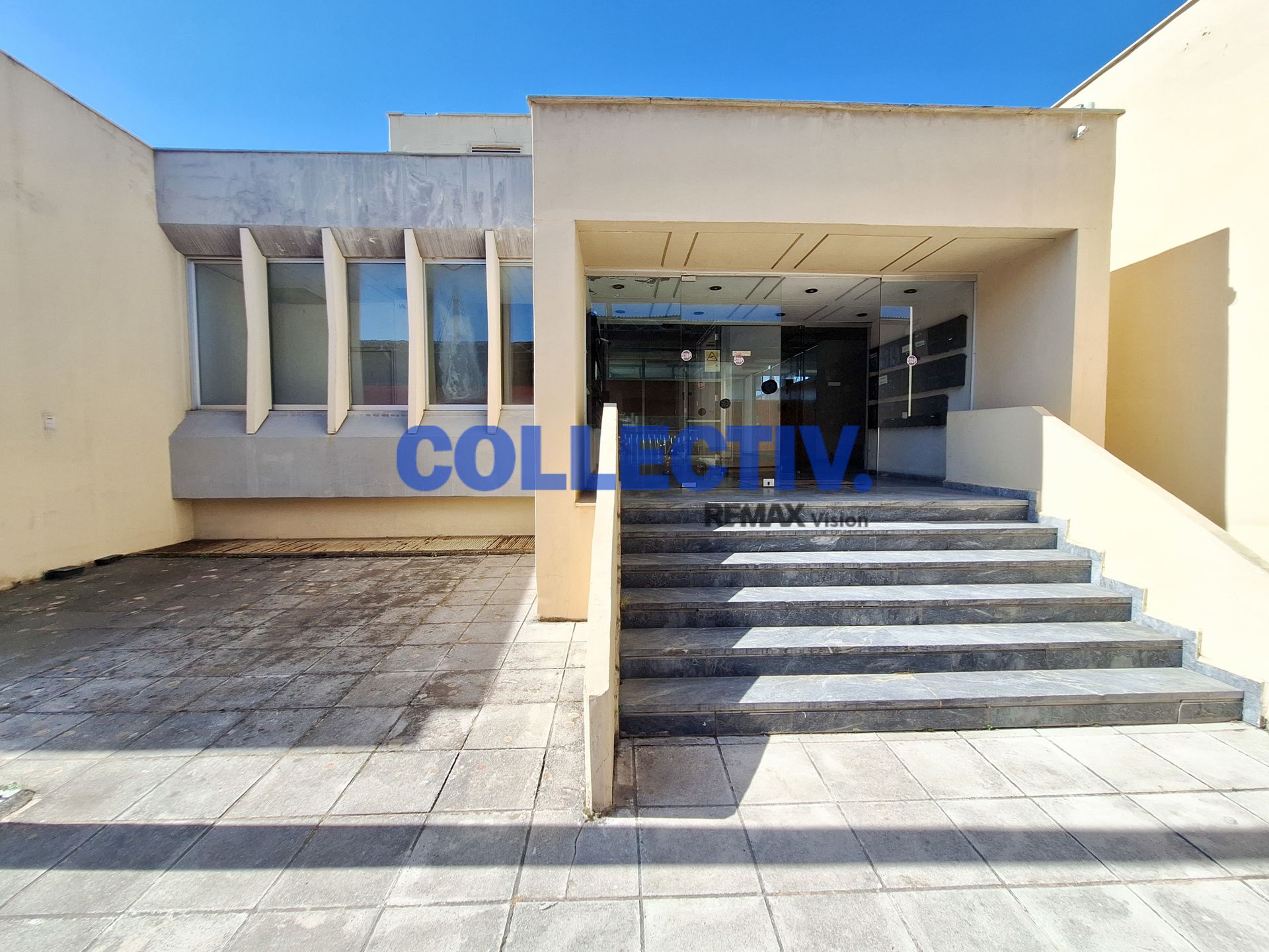 2294215 – 21 Κτίριο Επαγγελματικών Χώρων 570 τ.μ., Προς ενοικίαση, Πάτρα, Γλαύκος - 21