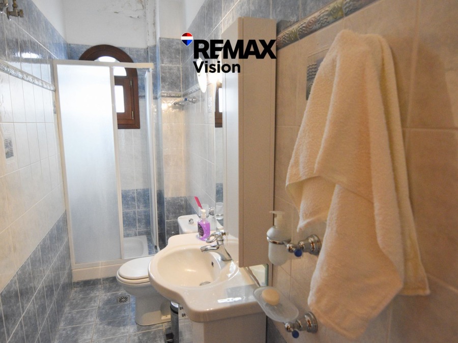 2333354 – Detached house For sale, Fares, 267 sq.m., €260.000 - 17