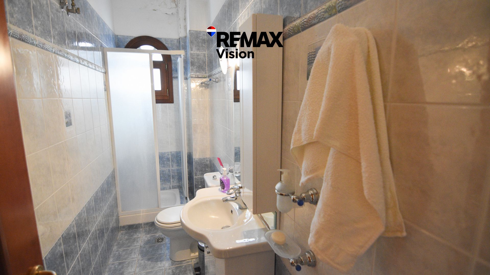 2333354 – Detached house For sale, Fares, 267 sq.m., €260.000 - 17