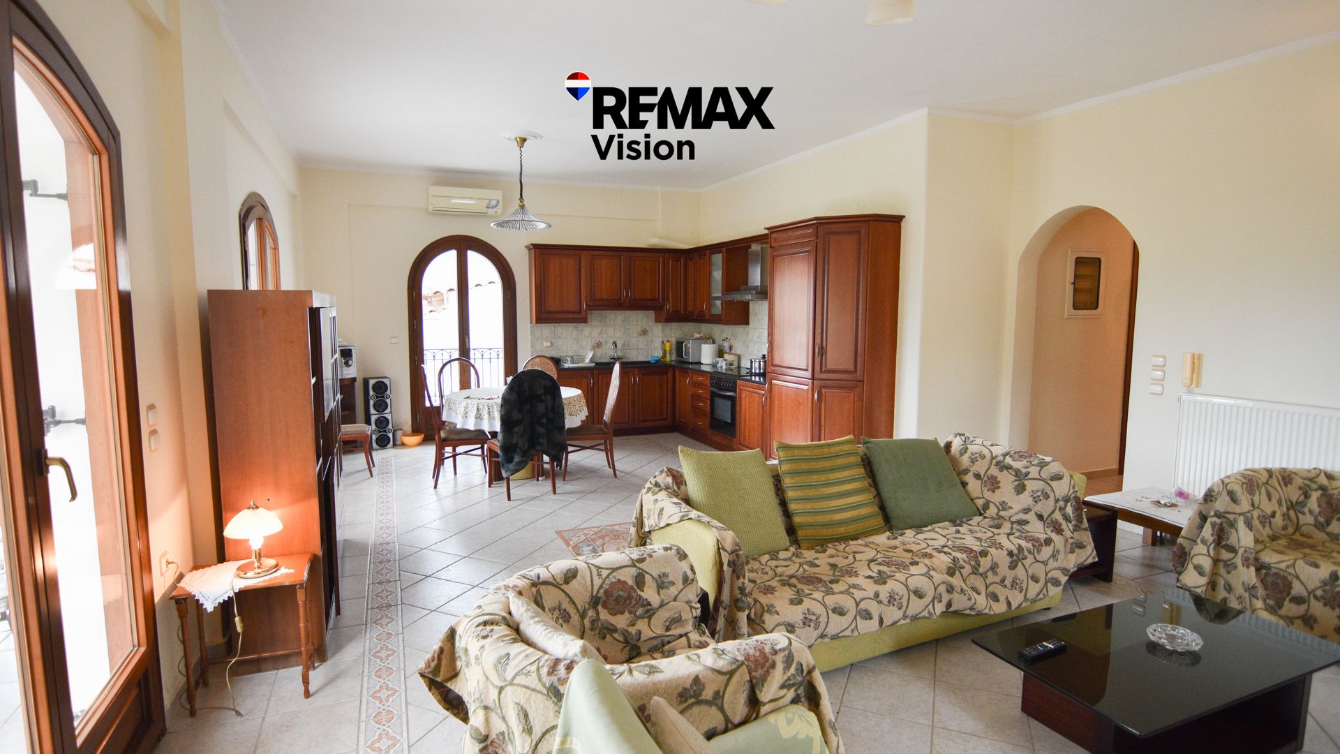 2333354 – Detached house For sale, Fares, 267 sq.m., €260.000 - 2