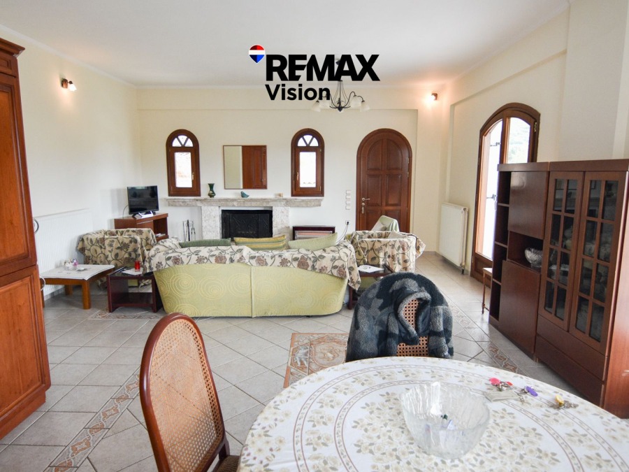 2333354 – Detached house For sale, Fares, 267 sq.m., €260.000 - 3