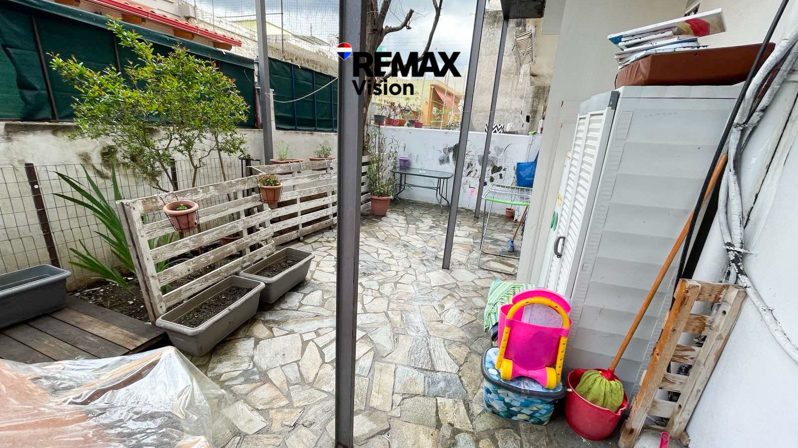 2351548 – 18 Πολυκατοικία/Κτίριο 250 τ.μ., Προς πώληση, Πάτρα - 18