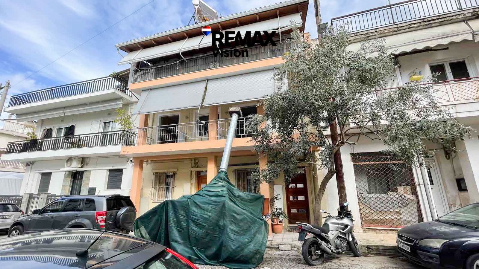 2351548 – 19 Πολυκατοικία/Κτίριο 250 τ.μ., Προς πώληση, Πάτρα - 19