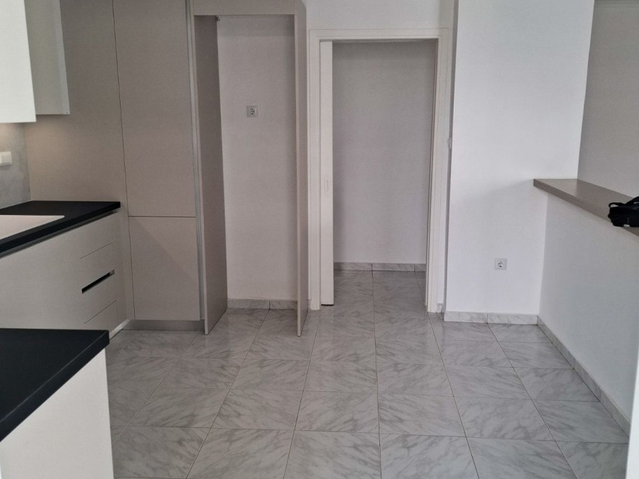 Apartment 107 m², For sale, Patra - 14