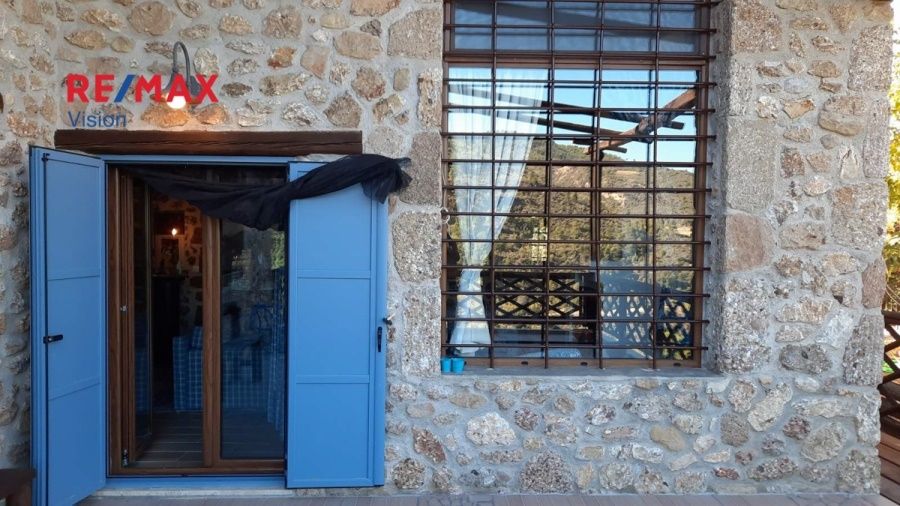 Μονοκατοικία 200 τ.μ., Προς πώληση, Καλάβρυτα - 4