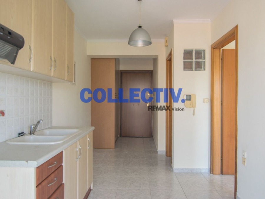 Studio/Γκαρσονιέρα 35 τ.μ., Προς πώληση, Πάτρα, Άγιος Ανδρέας - 2
