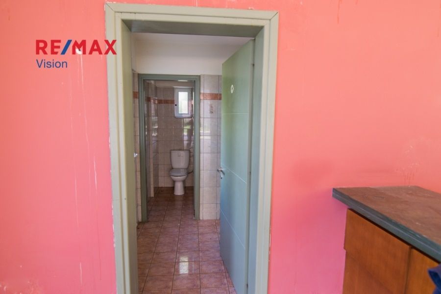 Κατάστημα 300 τ.μ., Προς ενοικίαση, Ρίο, Ακταίο - 17