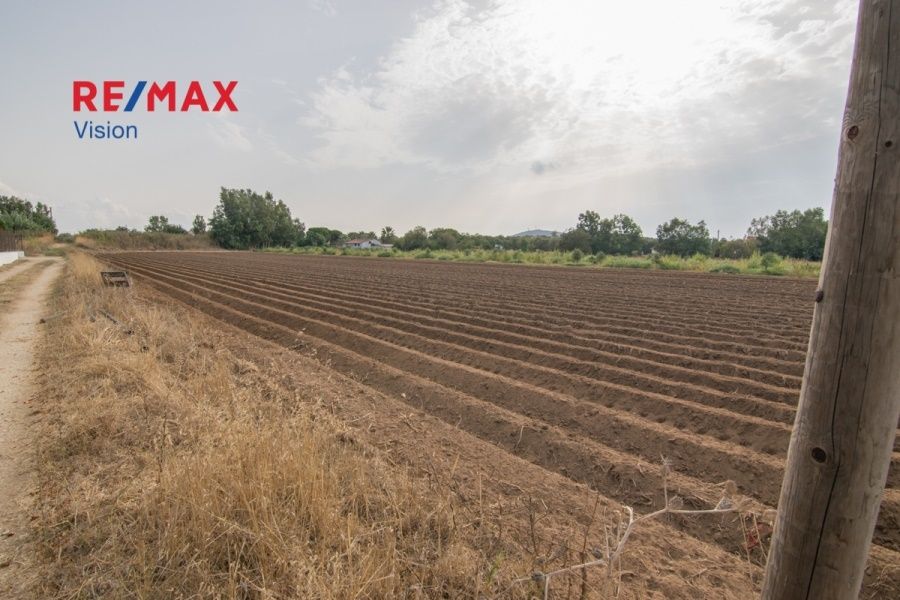 Οικόπεδο 6471 τ.μ., Προς πώληση, Λάρισσος, Λακκόπετρα - 2