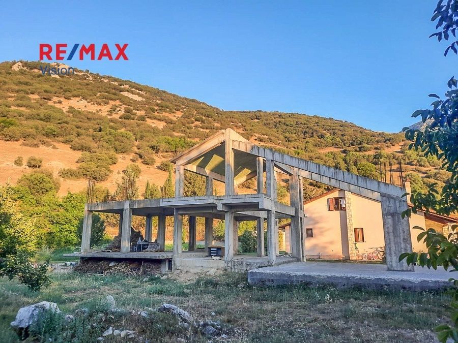 Μονοκατοικία 255 τ.μ., Προς πώληση, Καλάβρυτα - 15