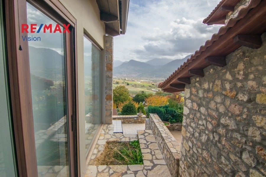 Οικιστικό Συγκρότημα 242 τ.μ., Προς πώληση, Καλάβρυτα, Σκεπαστό - 14
