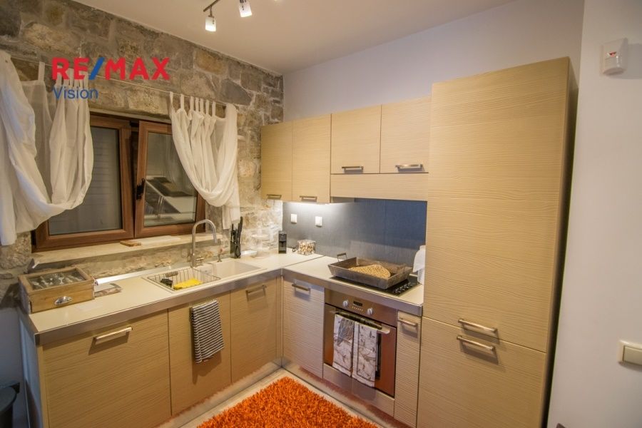 Οικιστικό Συγκρότημα 242 τ.μ., Προς πώληση, Καλάβρυτα, Σκεπαστό - 3