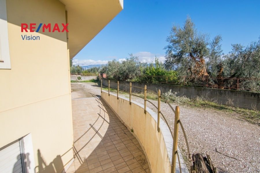 Κτίριο Επαγγελματικών Χώρων 1200 τ.μ., Προς πώληση, Αιγιάλεια, Ροδοδάφνη - 6