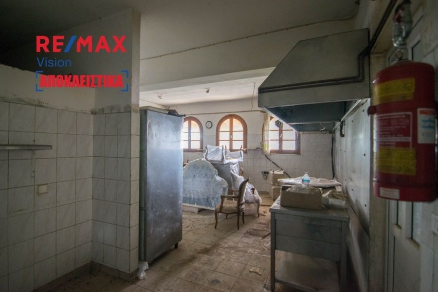 Κατάστημα 180 τ.μ., Προς ενοικίαση, Πάτρα, Γλαύκος - 10