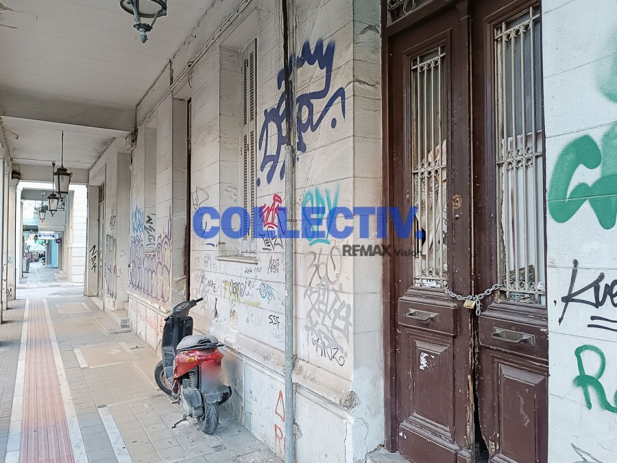 Πολυκατοικία/Κτίριο 265 τ.μ., Προς πώληση, Πάτρα, Τριών Ναυάρχων - 5