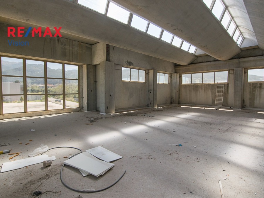 Βιομηχανικός Χώρος 1250 τ.μ., Προς πώληση, Πάτρα, Γλαύκος - 4