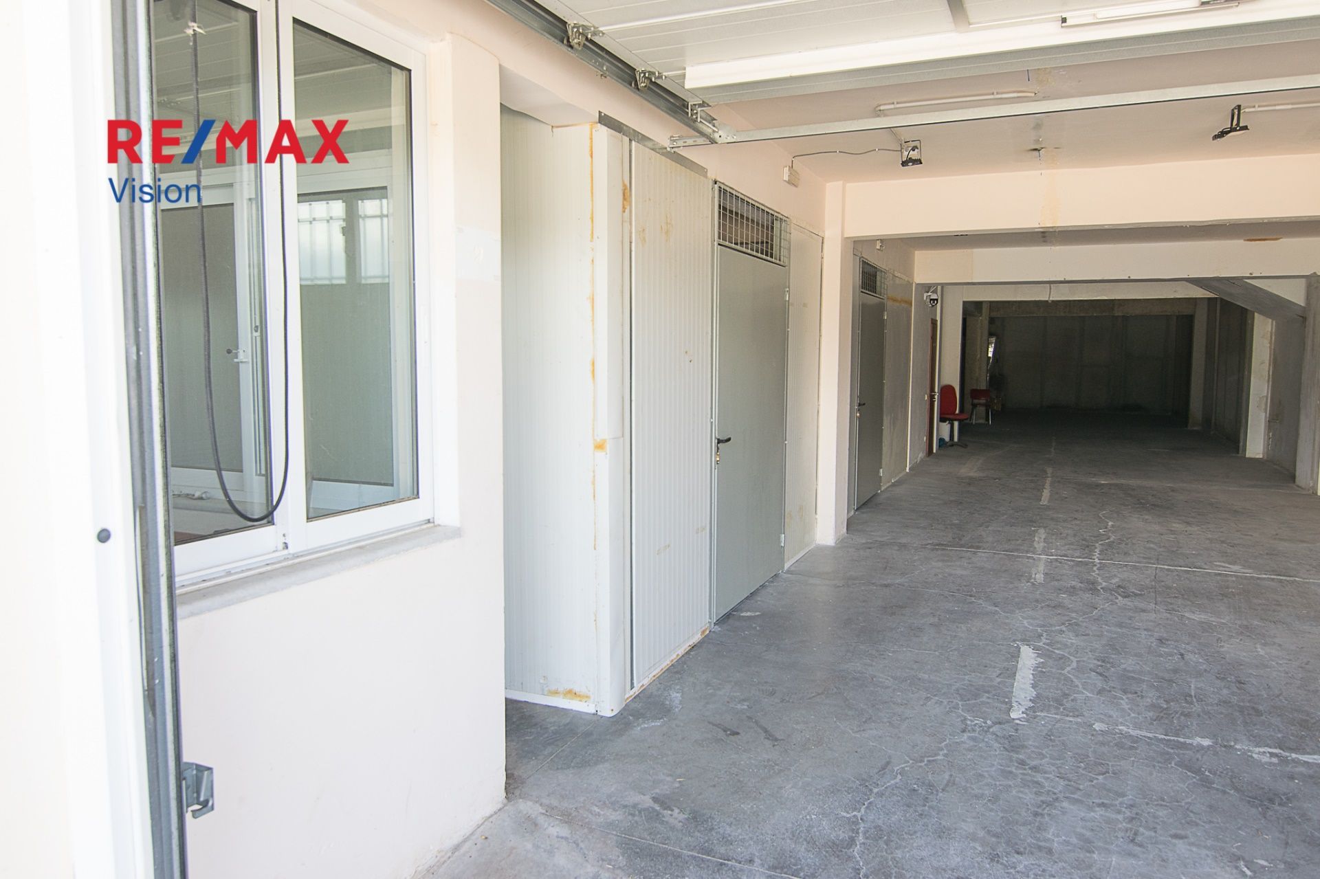 935840 – 3 Κατάστημα 247 τ.μ., Προς πώληση, Ρίο, Άγιος Βασίλειος - 3