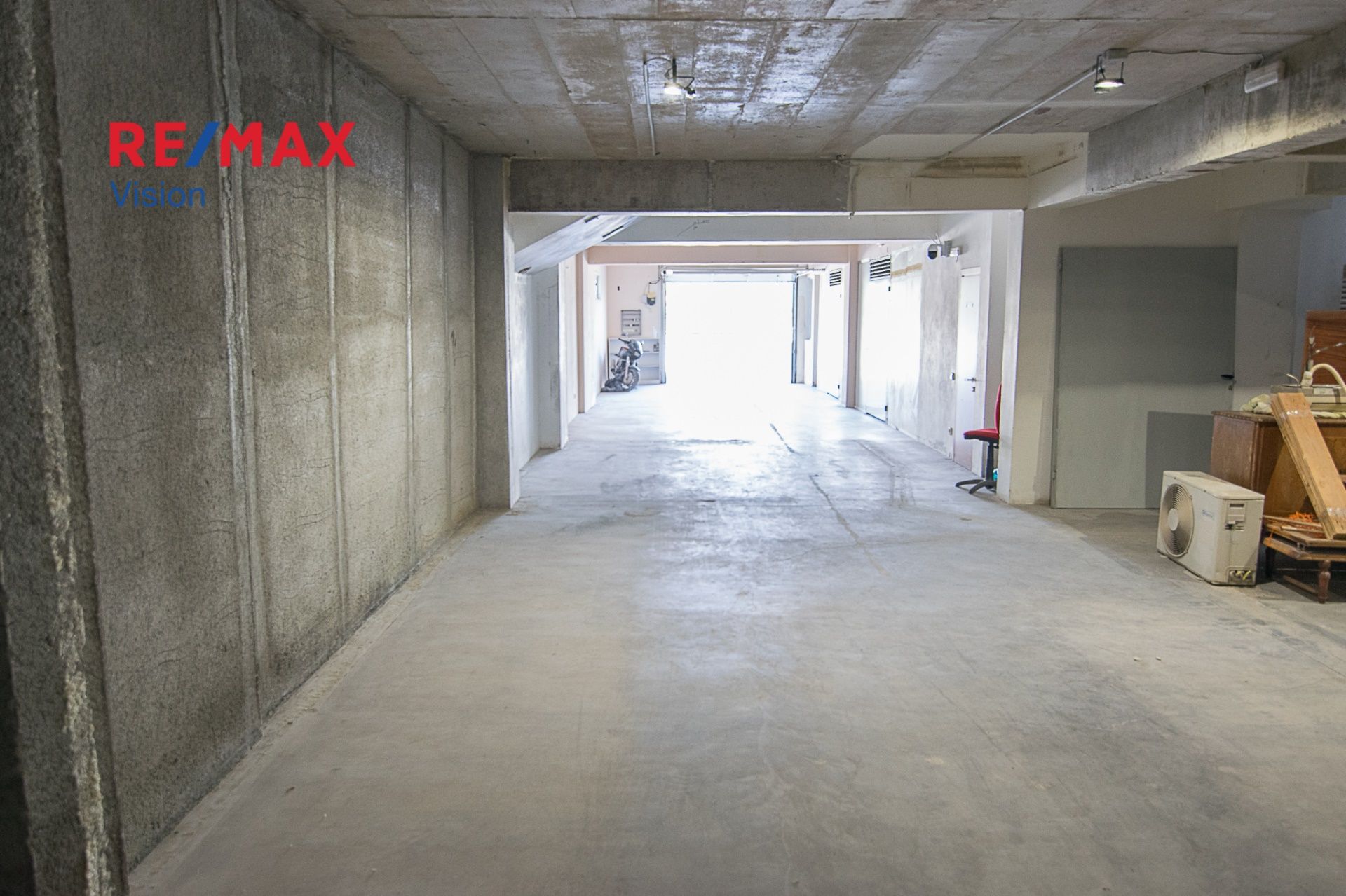 935840 – 8 Κατάστημα 247 τ.μ., Προς πώληση, Ρίο, Άγιος Βασίλειος - 8