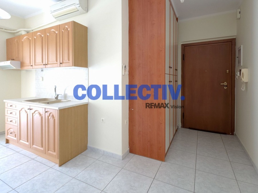 Studio/Γκαρσονιέρα 32 τ.μ., Προς ενοικίαση, Πάτρα, Αγυιά - 2