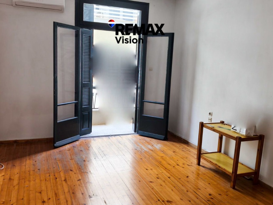 Apartment 44 m², For rent, Patra - 2