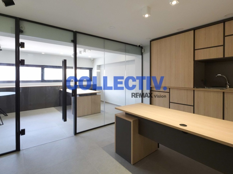 2386488 – Γραφείο Προς Ενοικίαση, Πάτρα, 144 τ.μ., €800 - 1