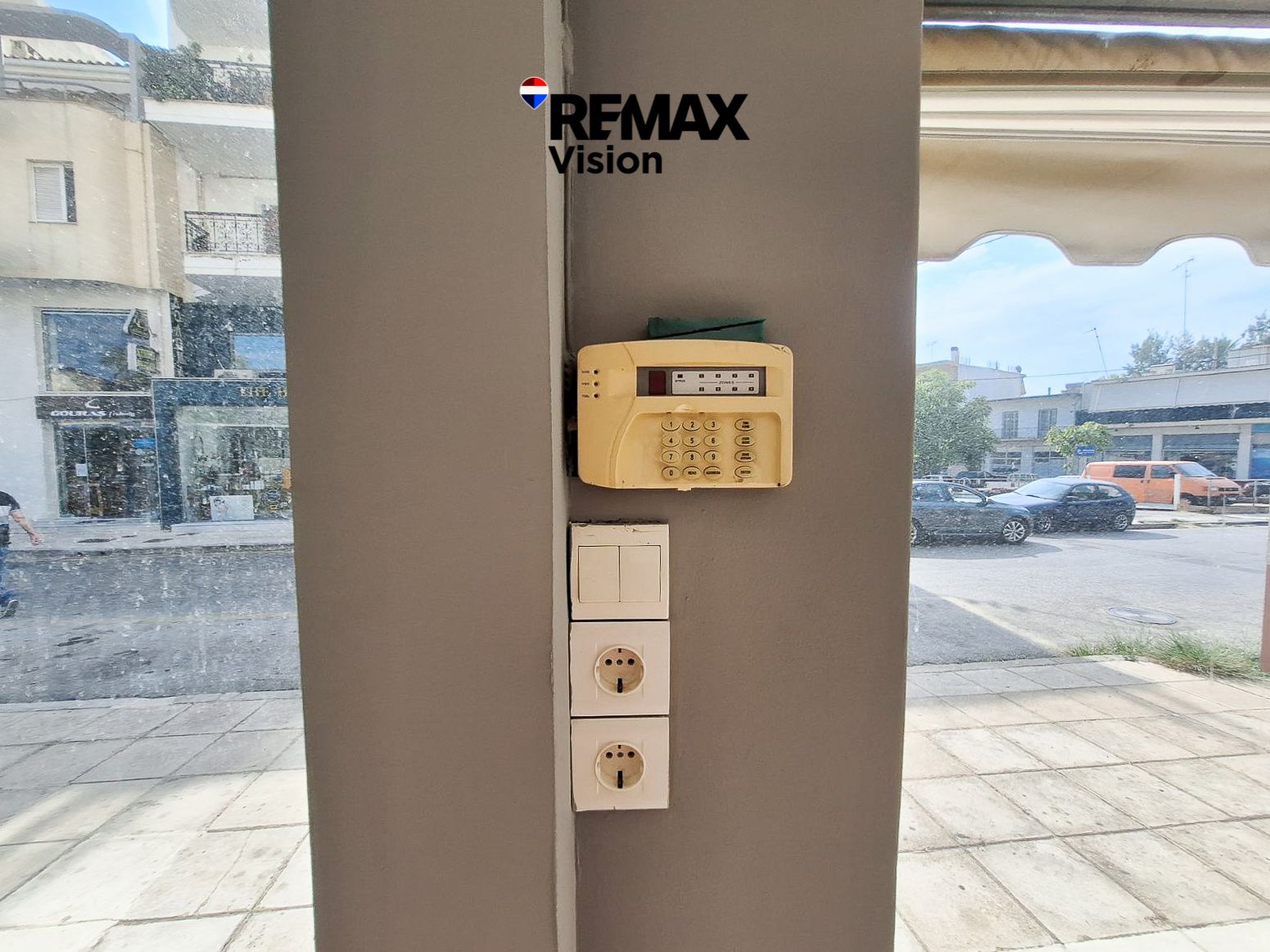 2399821 – 12 Κατάστημα 160 τ.μ., Προς ενοικίαση, Αίγιο, Κέντρο - 12