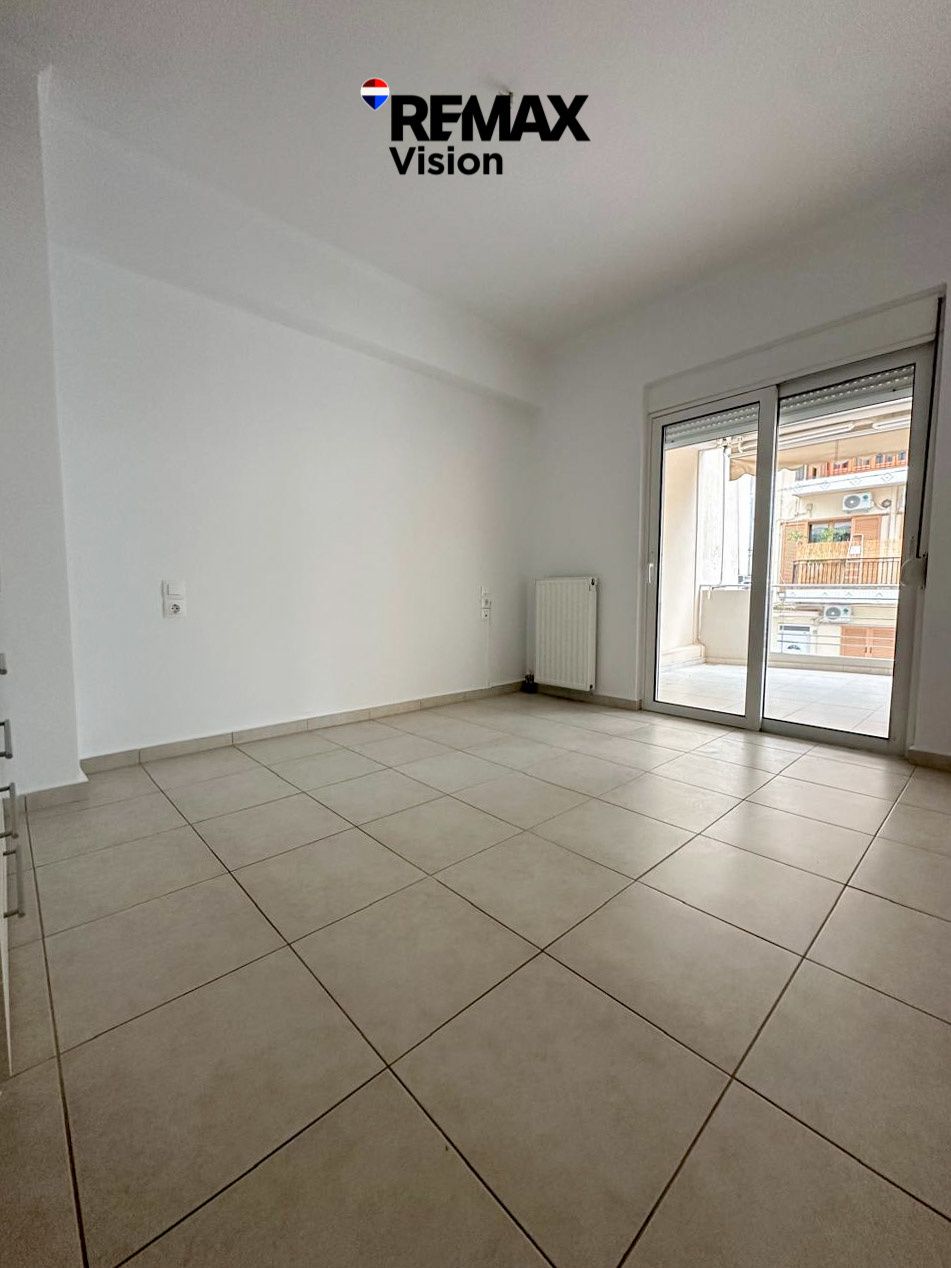 2440254 – 1 Διαμέρισμα, Προς πώληση, Πάτρα, Αγία Σοφία - 1