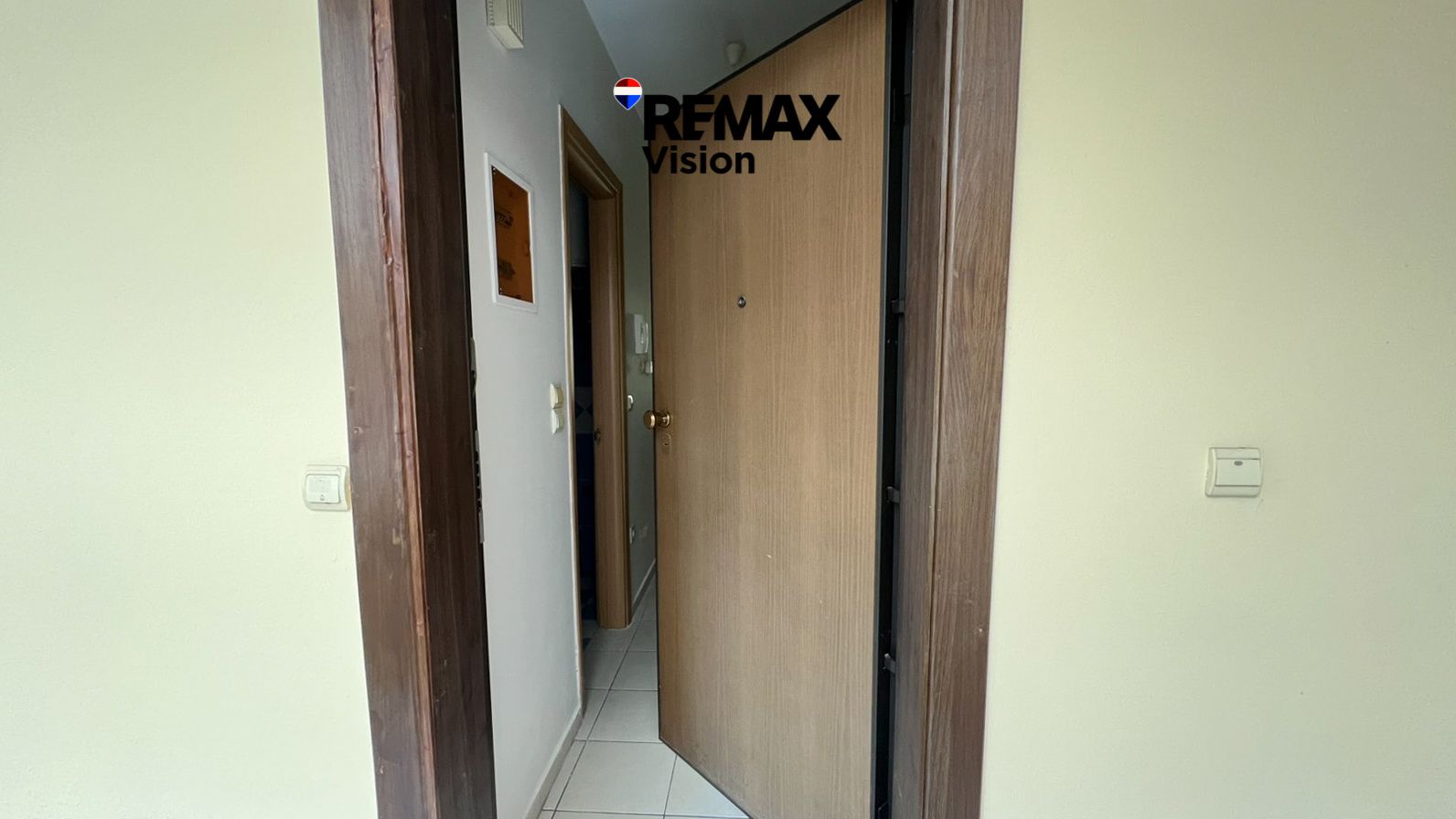 2450710 – 19 Studio/Γκαρσονιέρα 30 τ.μ., Προς ενοικίαση, Πάτρα, Πάτρα – Κέντρο - 19