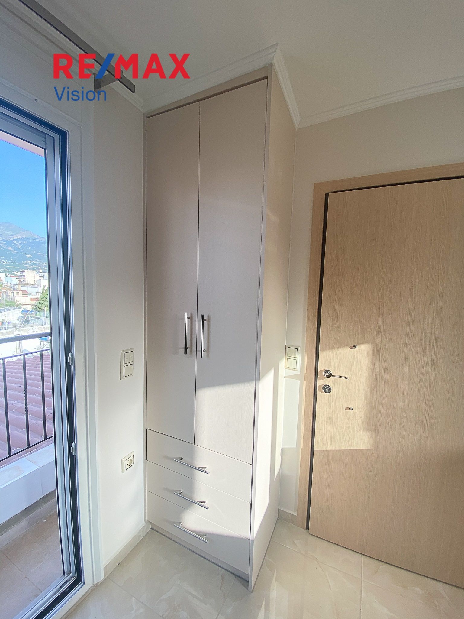 990709 – 8 Studio/Γκαρσονιέρα 20 τ.μ., Προς ενοικίαση, Πάτρα, Βουδ - 8