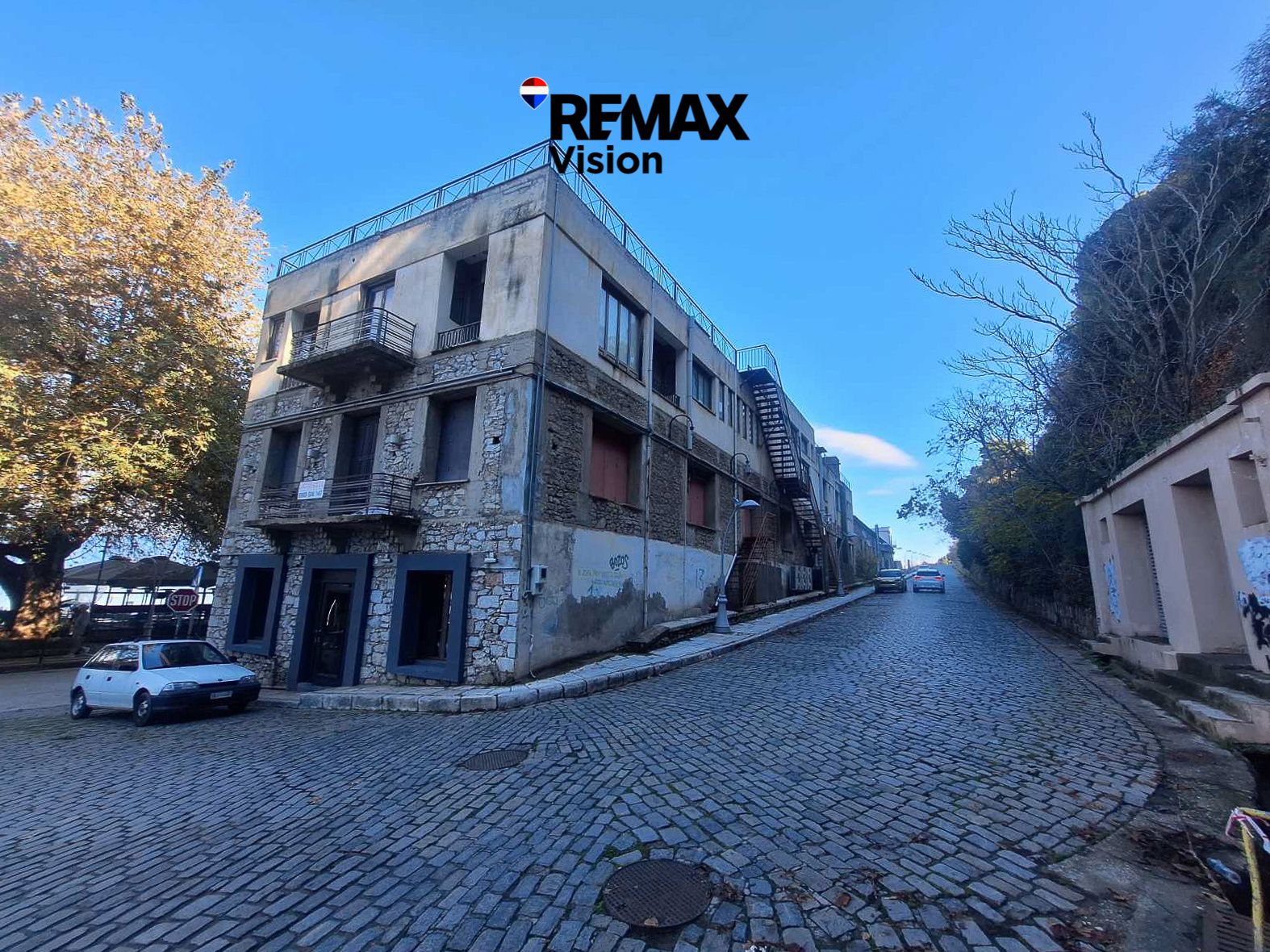 2172804 – 17 Πολυκατοικία/Κτίριο 912 τ.μ., Προς πώληση, Αίγιο - 17