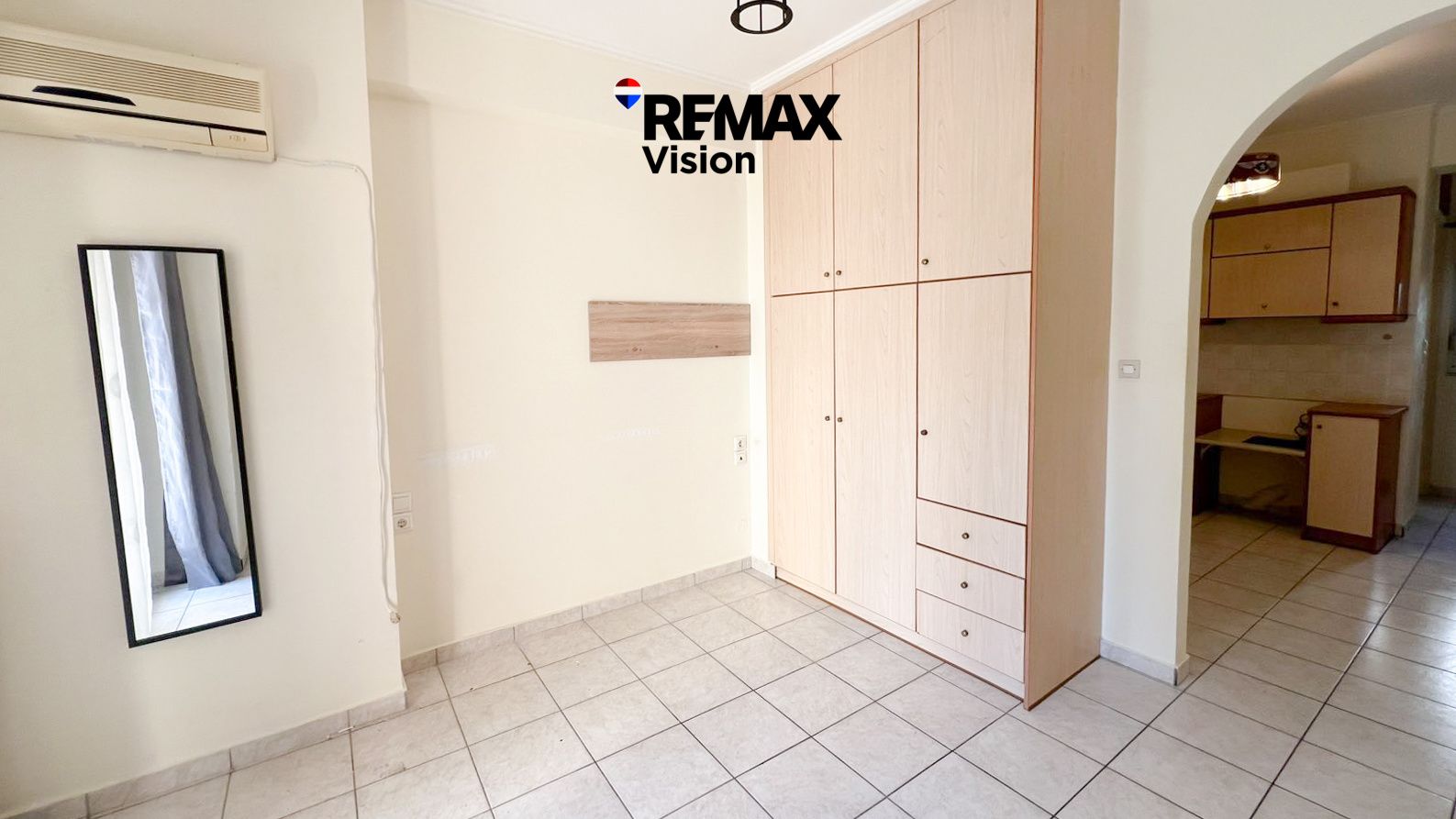 2473020 – 12 Apartment 36 m², For rent, Patra, Agia Sofia - 12